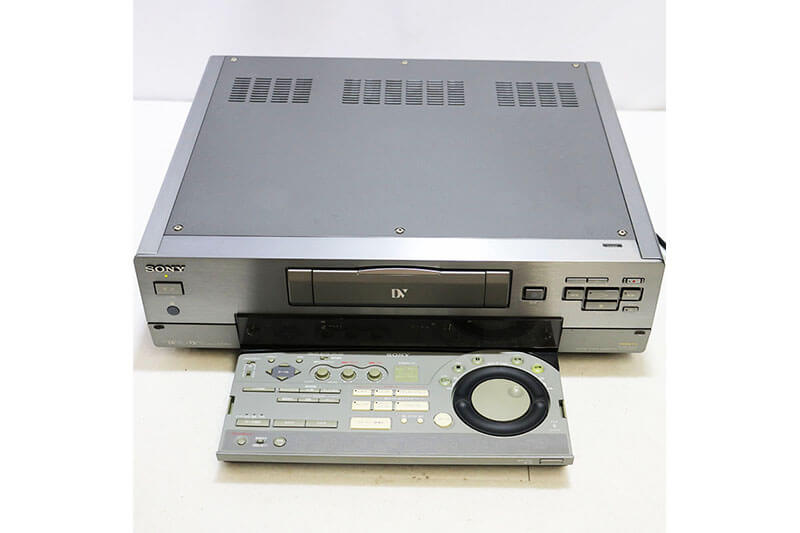 【買取実績】SONY ソニー DHR-1000 デジタルビデオカセットレコーダー 1998年製｜中古買取価格10,000円