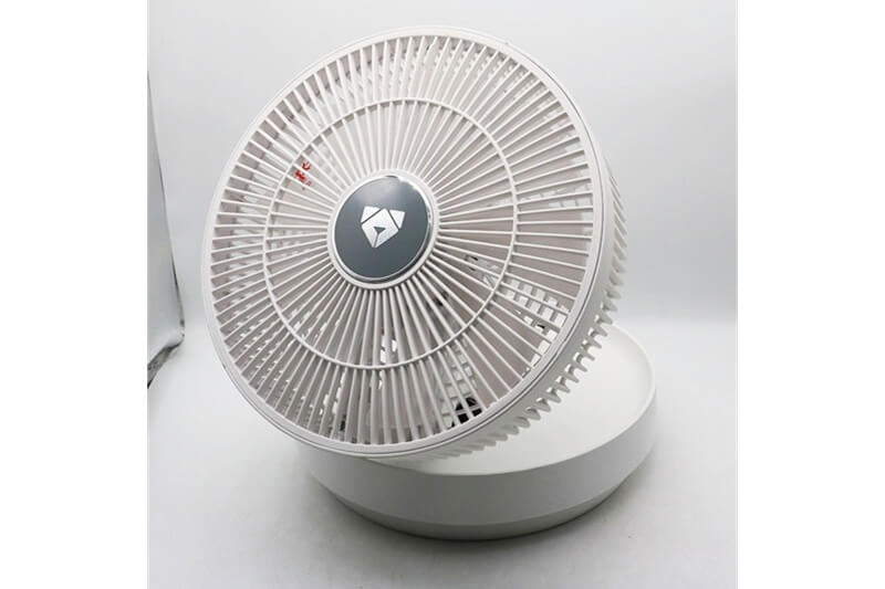 【買取実績】Airdog The Fan portable エアドックザ・ファンポータブル ホワイト 2024年製｜中古買取価格12,500円