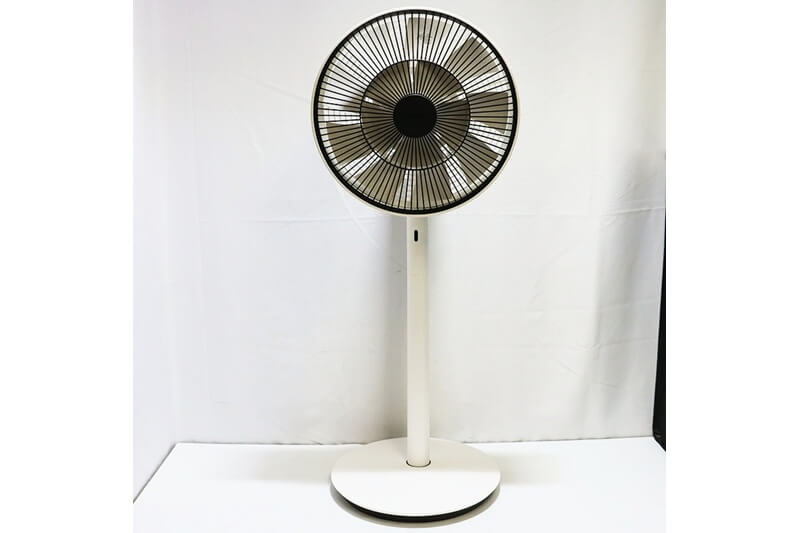 【買取実績】BALMUDA バルミューダ The GreenFan EGF-1700-WK ホワイト×ブラック ザ・グリーンファン｜中古買取価格14,000円